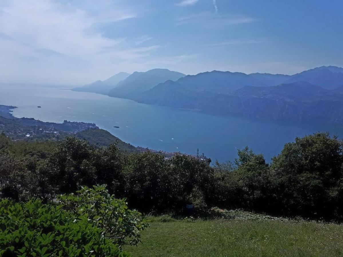 Villa Sul Lago Con Pontile Privato A Brenzone Sul Garda - Unique And Exclusive Exterior photo